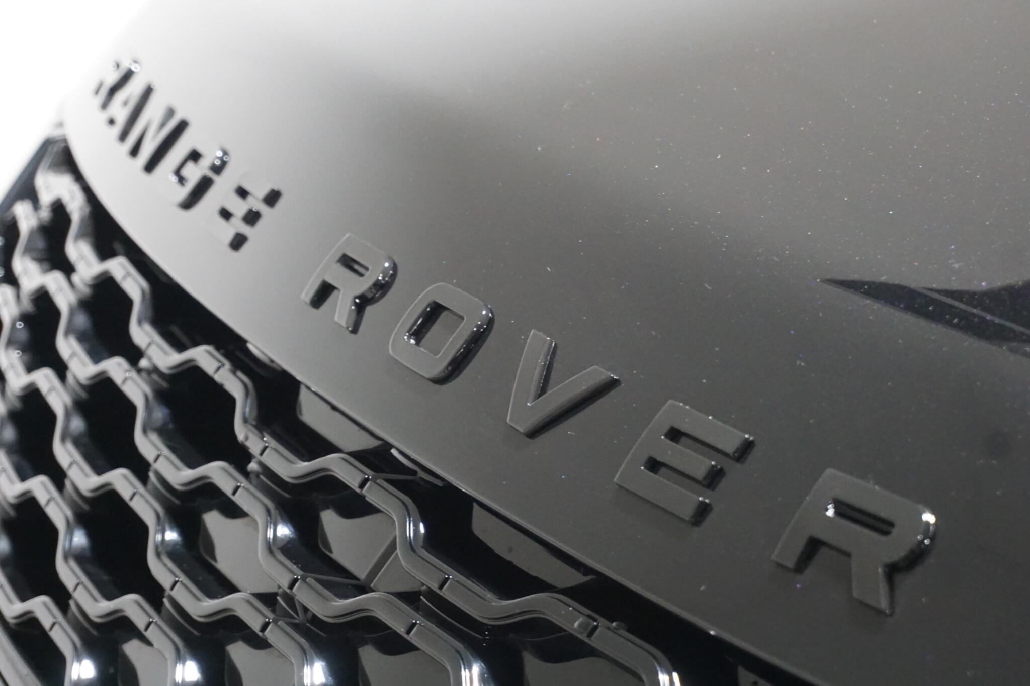 Land Rover Range Rover Sport 2.0 P400e 13.1kWh HSE Dynamic Black SUV 5dr Petrol Plug-in Hybrid Auto 4WD Euro 6 (s/s) (404 ps)